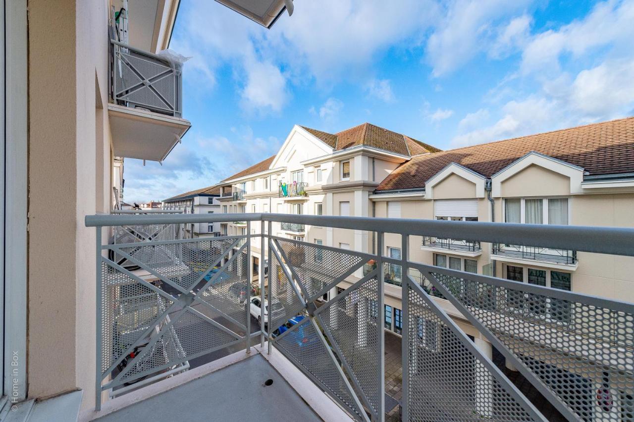 Magnifique Appartement Proche Gare - 8Min Disney Bussy-Saint-Georges Kültér fotó